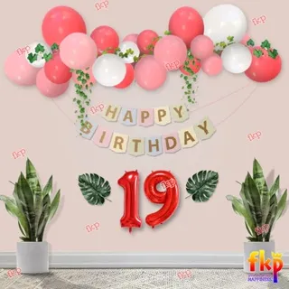 Simpel Garland Monstera Merah